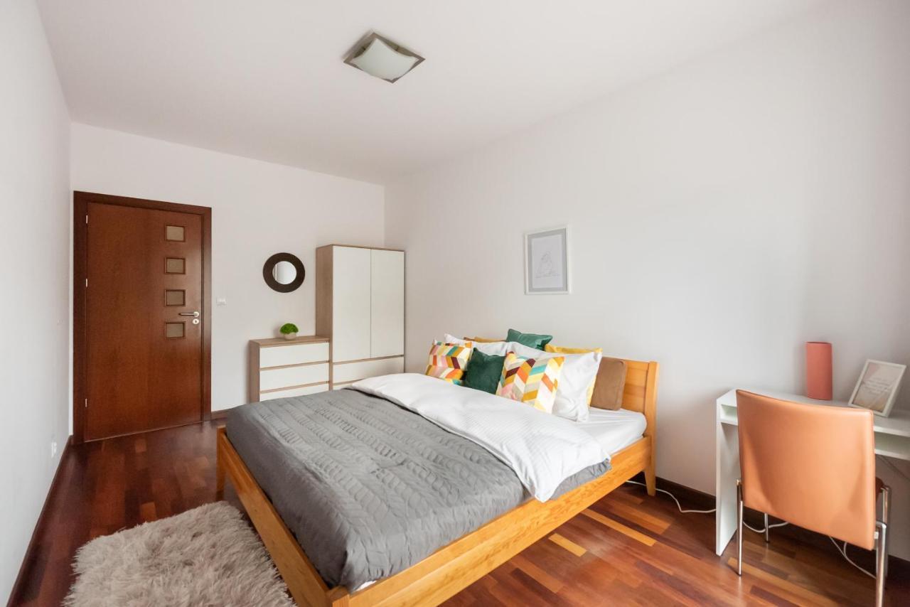 Wola Sunset Apartment Free Parking Warsaw Luaran gambar