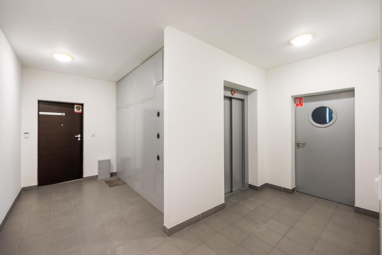 Wola Sunset Apartment Free Parking Warsaw Luaran gambar